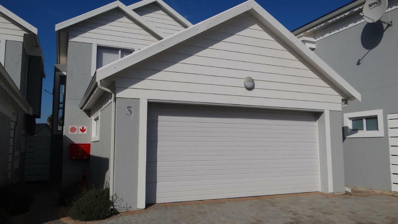 Waterside Living Can05 Jeffreys Bay Bagian luar foto